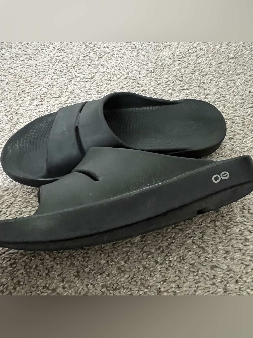 OOFOS Black Women’s 8 Men’s 6 Slide Sandals